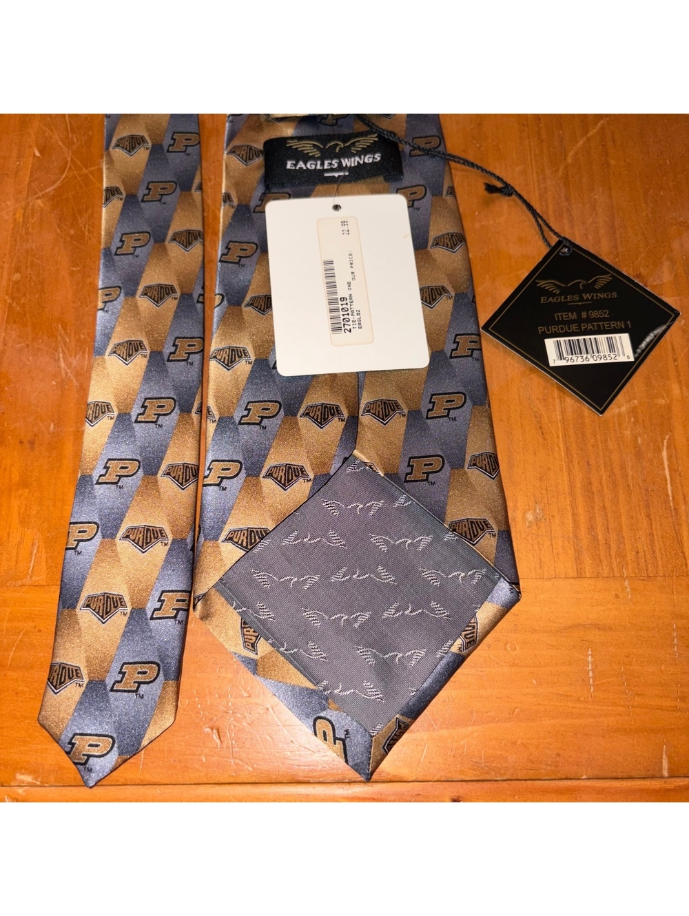 Vintage Eagles Wings Purdue University Boilermakers Pattern 100% Silk Tie NWT - Picture 7 of 7